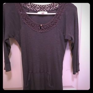 1/2-3/4 sleeve top